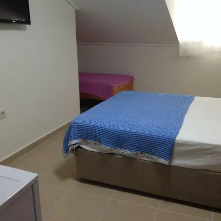 Kervan Butik * Kerpe